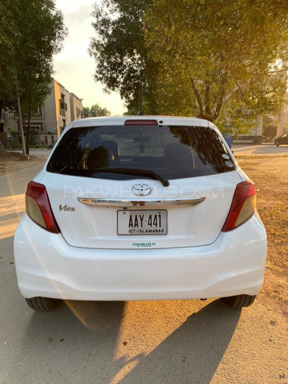 Toyota Vitz 2011 for Sale in Lahore Toyota Vitz 2011 for Sale in Lahore Image-3