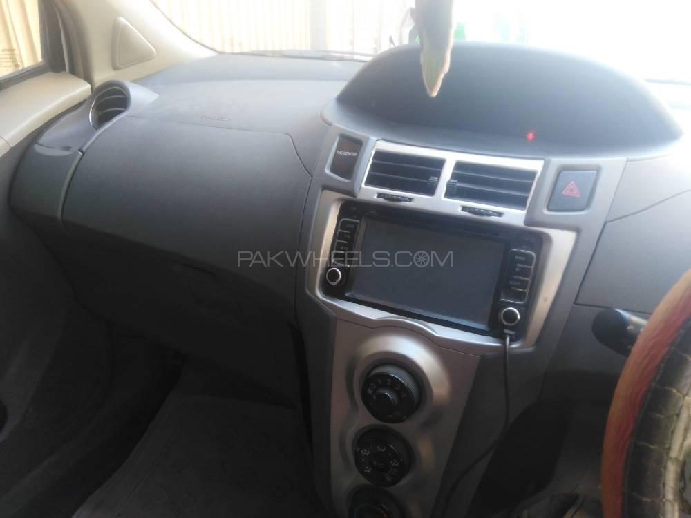 Toyota Vitz 2009 for Sale in Hyderabad Toyota Vitz 2009 for Sale in Hyderabad Image-2