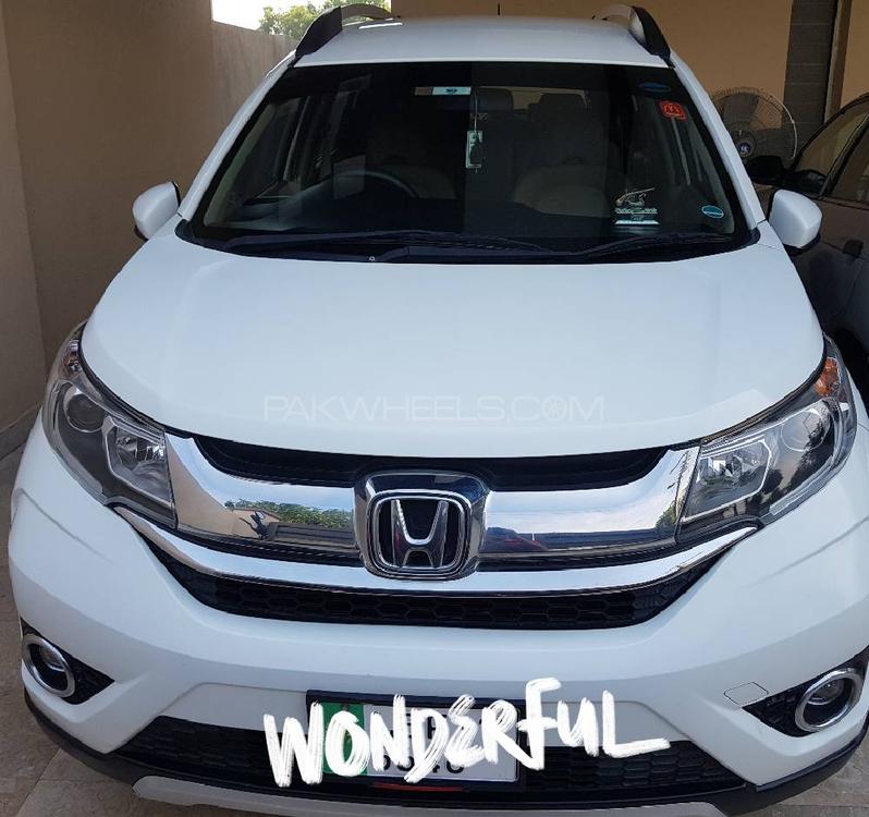 Honda BR-V 2017 for Sale in Lahore Image-1