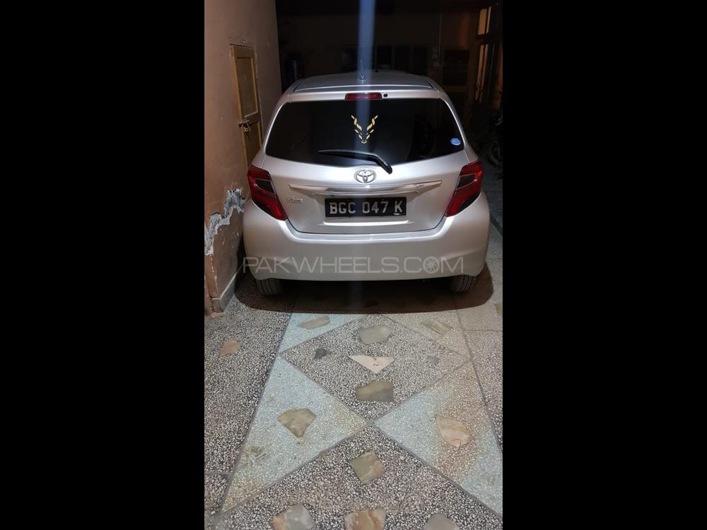 Toyota Vitz 2014 for Sale in Quetta Toyota Vitz 2014 for Sale in Quetta Image-12