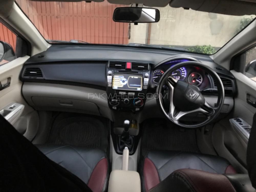 Honda City 2015 for Sale in Multan Honda City 2015 for Sale in Multan Image-6