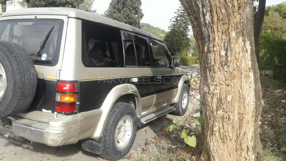 Mitsubishi Pajero 1992 for Sale in Islamabad Image-1