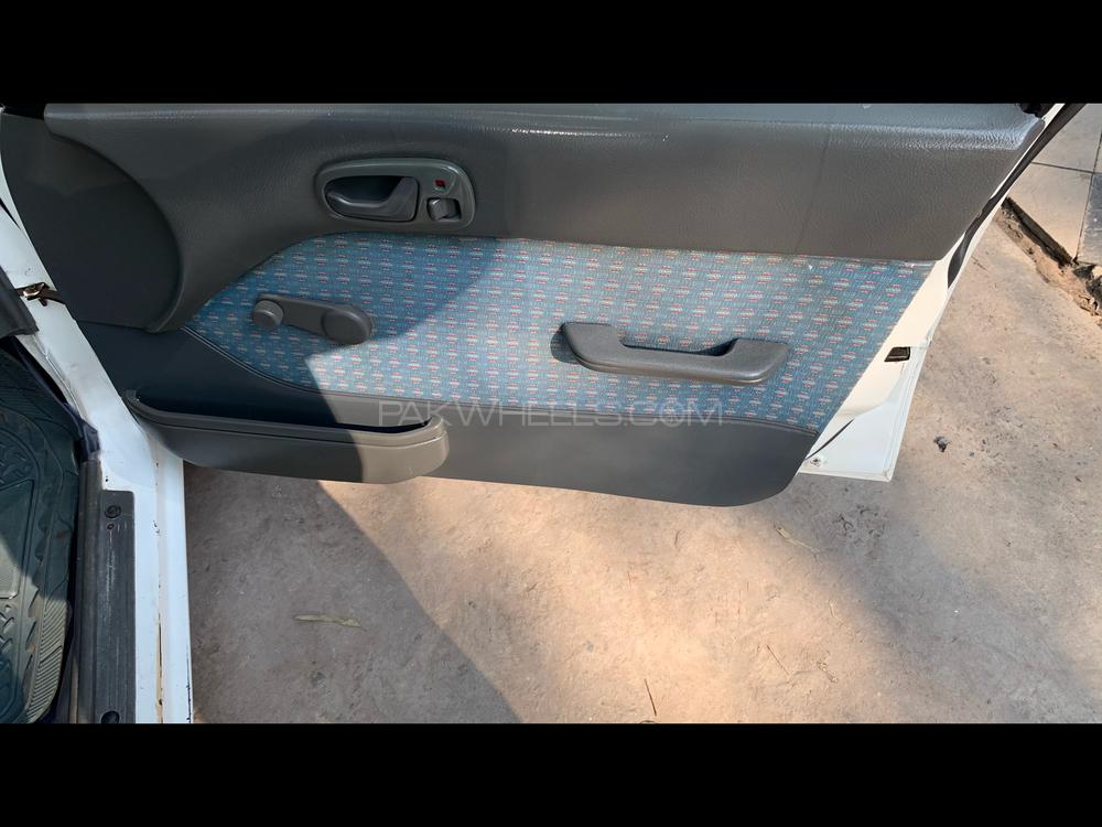 Suzuki Cultus 2005 for Sale in Gujranwala Suzuki Cultus 2005 for Sale in Gujranwala Image-13