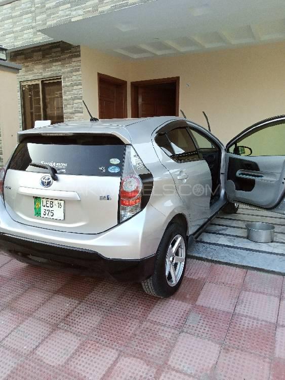 Toyota Aqua 2012 for Sale in Lahore Toyota Aqua 2012 for Sale in Lahore Image-9