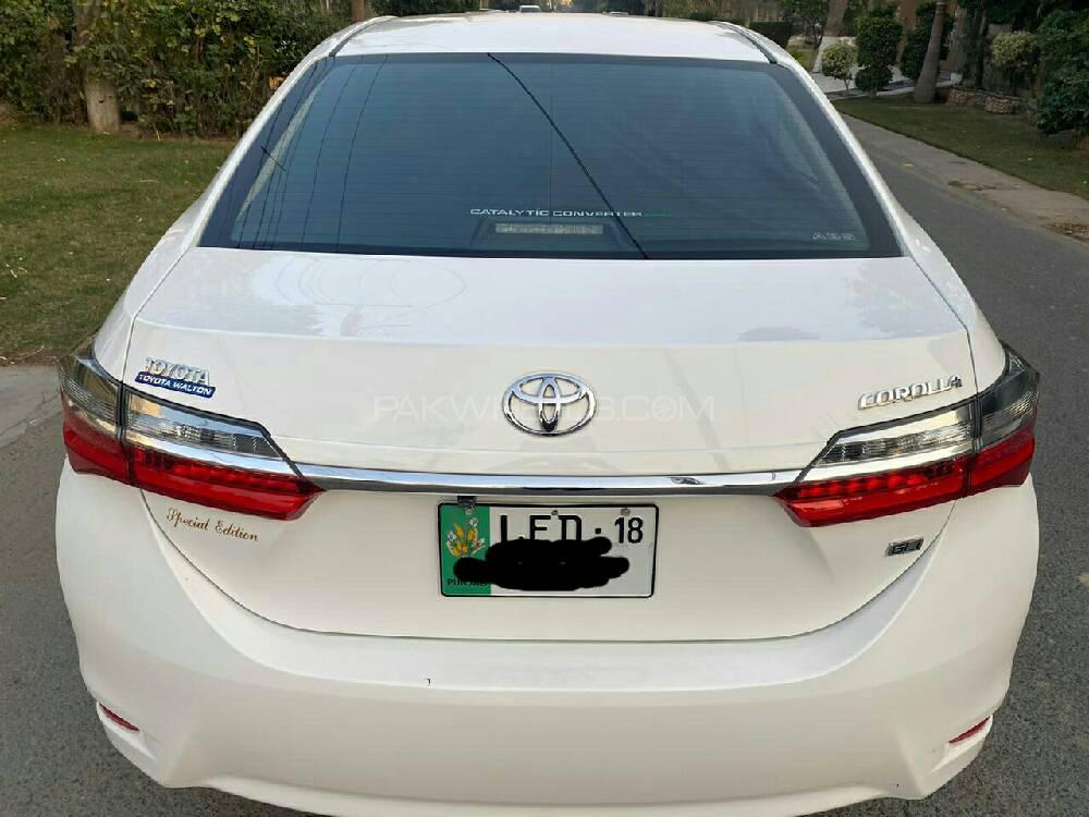 Toyota Corolla 2018 for Sale in Lahore Toyota Corolla 2018 for Sale in Lahore Image-2