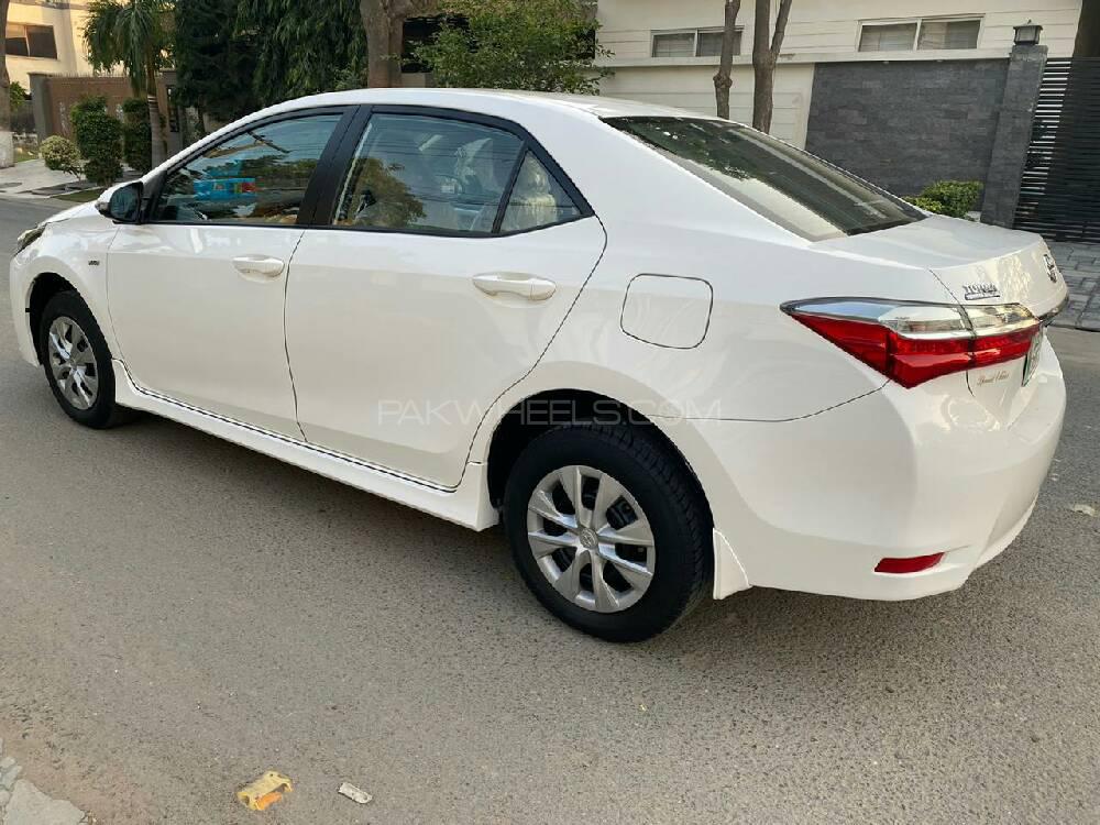 Toyota Corolla 2018 for Sale in Lahore Toyota Corolla 2018 for Sale in Lahore Image-15