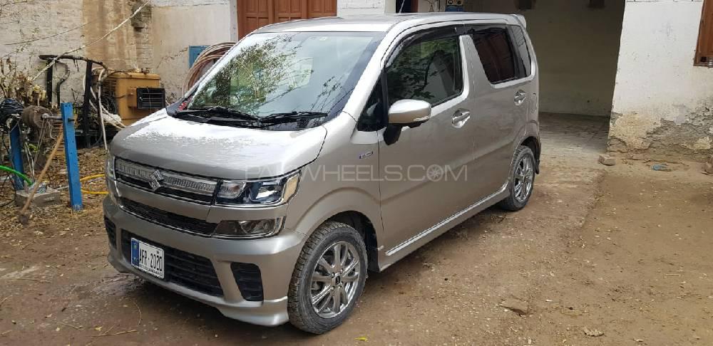 سوزوکی ویگن آر 2017 for Sale in پشاور سوزوکی ویگن آر 2017 for Sale in پشاور Image-6