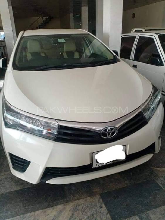Toyota Corolla 2014 for Sale in Peshawar Image-1