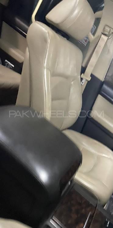 Toyota Land Cruiser 2009 for Sale in Lahore Toyota Land Cruiser 2009 for Sale in Lahore Image-6