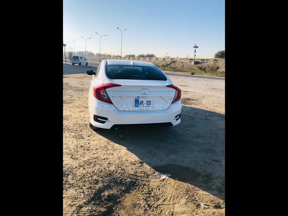 Honda Civic 2020 for Sale in Peshawar Honda Civic 2020 for Sale in Peshawar Image-6