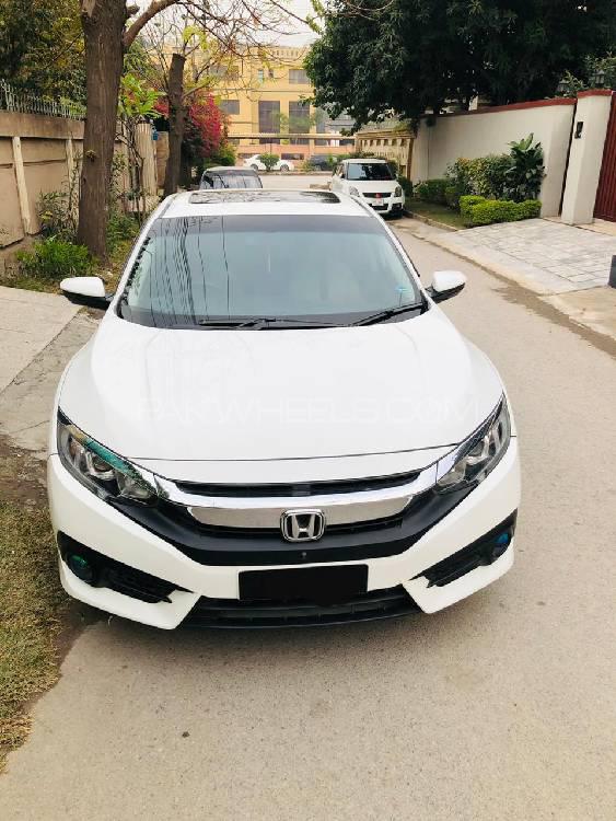 Honda Civic 2017 for Sale in Peshawar Honda Civic 2017 for Sale in Peshawar Image-5