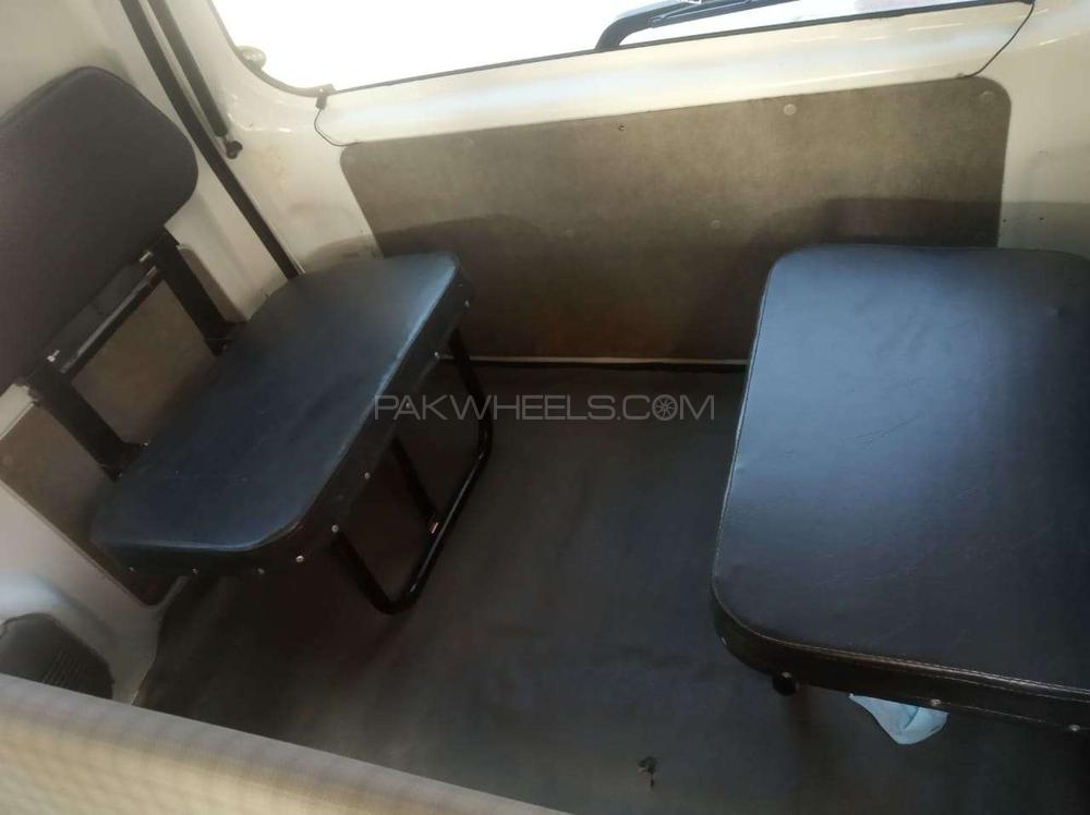 مازدا سکرم وین 2014 for Sale in کراچی مازدا سکرم وین 2014 for Sale in کراچی Image-10