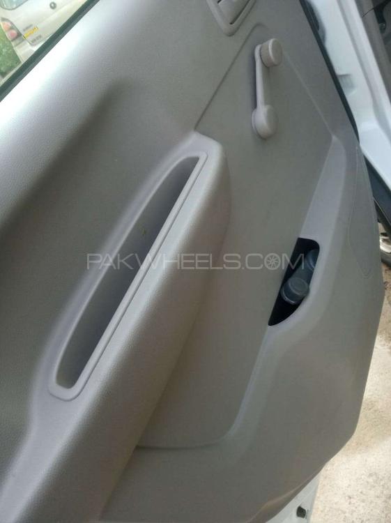 مازدا سکرم وین 2014 for Sale in کراچی مازدا سکرم وین 2014 for Sale in کراچی Image-17