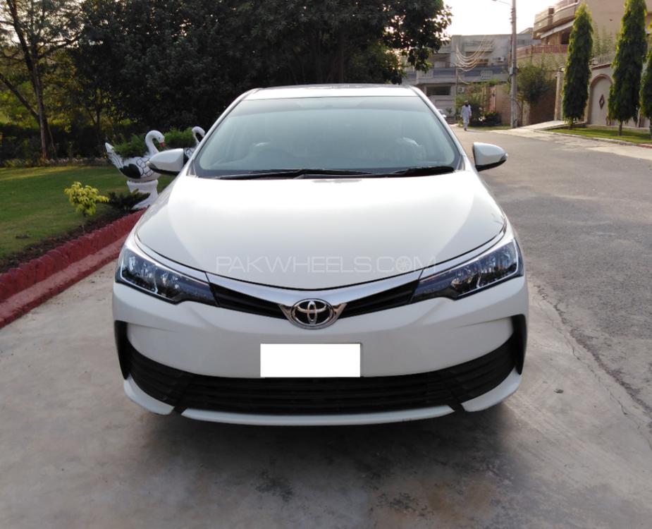 Toyota Corolla 2018 for Sale in Islamabad Image-1