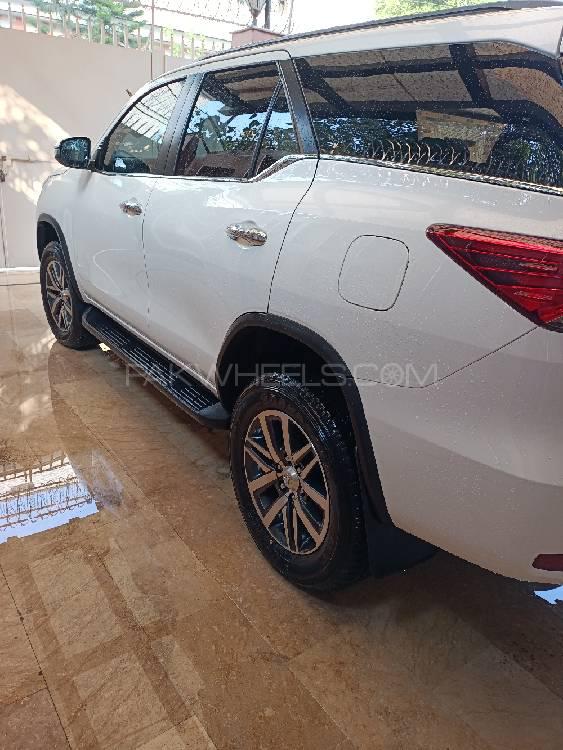 ٹویوٹا فورچیونر 2020 for Sale in گجرانوالہ ٹویوٹا فورچیونر 2020 for Sale in گجرانوالہ Image-2