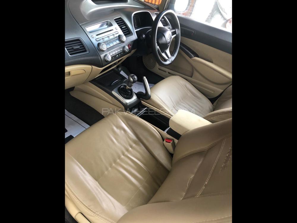 Honda Civic 2009 for Sale in Peshawar Honda Civic 2009 for Sale in Peshawar Image-11