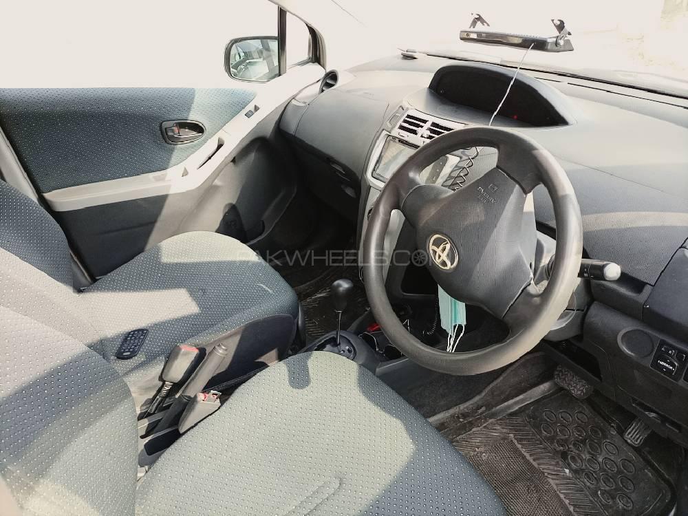 Toyota Vitz 2006 for Sale in Karachi Toyota Vitz 2006 for Sale in Karachi Image-7