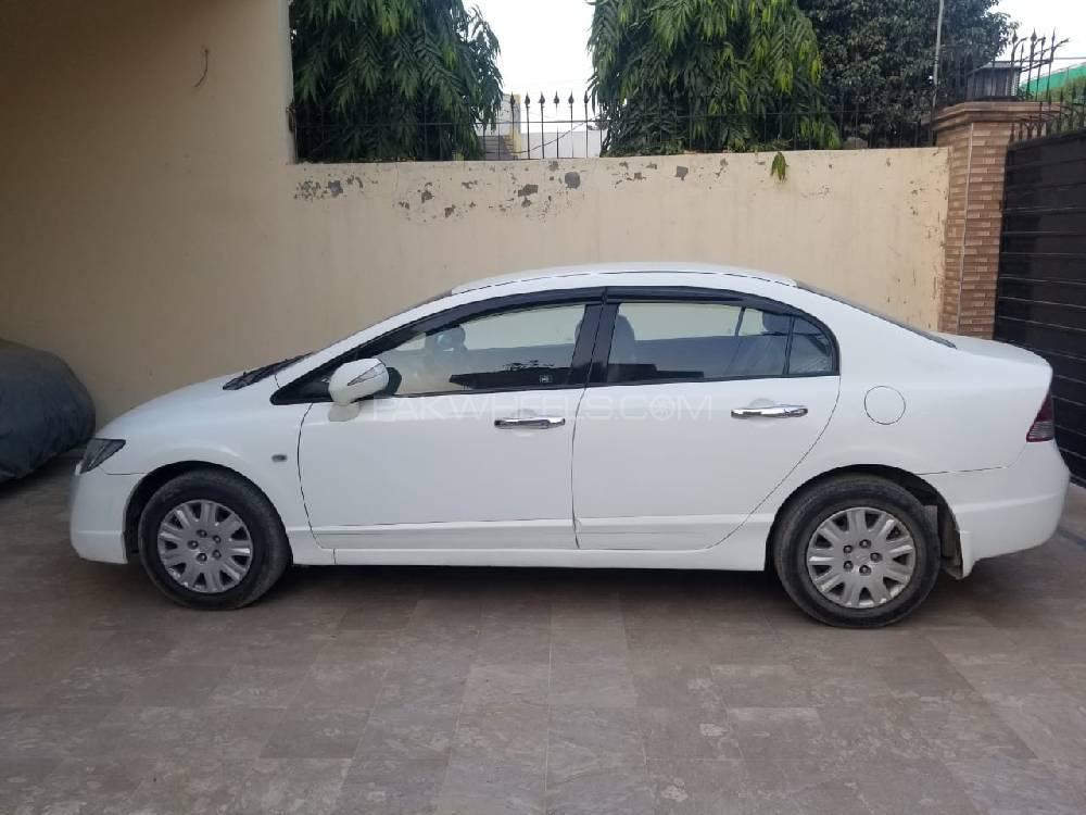 Honda Civic 2010 for Sale in Sahiwal Honda Civic 2010 for Sale in Sahiwal Image-5