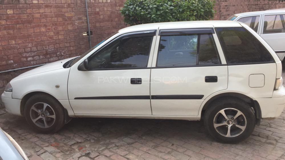 Suzuki Cultus 2011 for Sale in Lahore Image-1