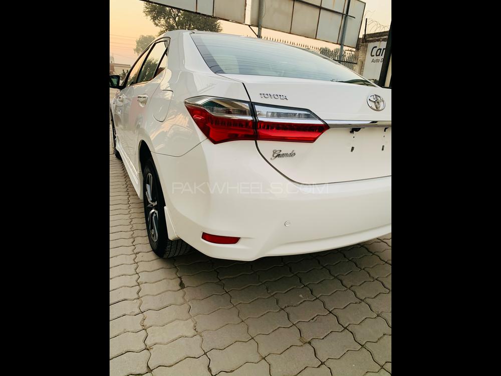 Toyota Corolla 2018 for Sale in Gujranwala Image-1