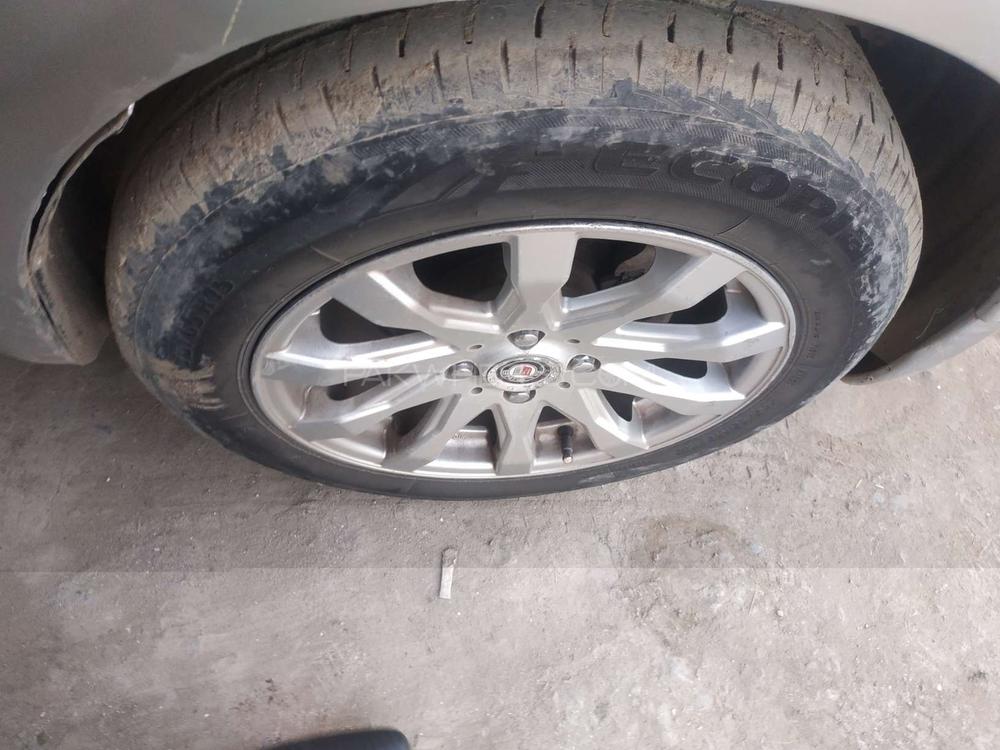 Toyota Vitz 2001 for Sale in Peshawar Toyota Vitz 2001 for Sale in Peshawar Image-5