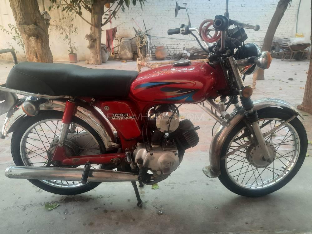 Yamaha Royale YB 100 1982 for Sale Yamaha Royale YB 100 1982 for Sale Image-10