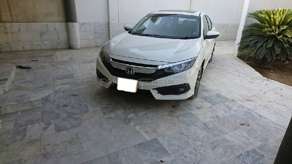 Honda Civic 2017 for Sale in Karachi Image-1