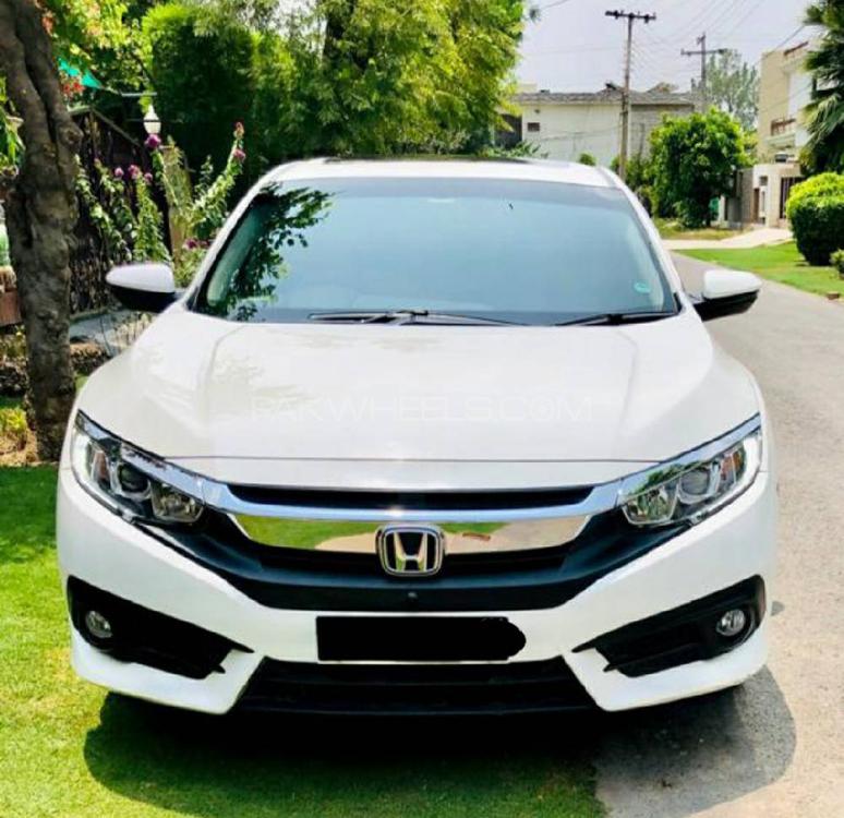 Honda Civic 2018 for Sale in Lahore Image-1