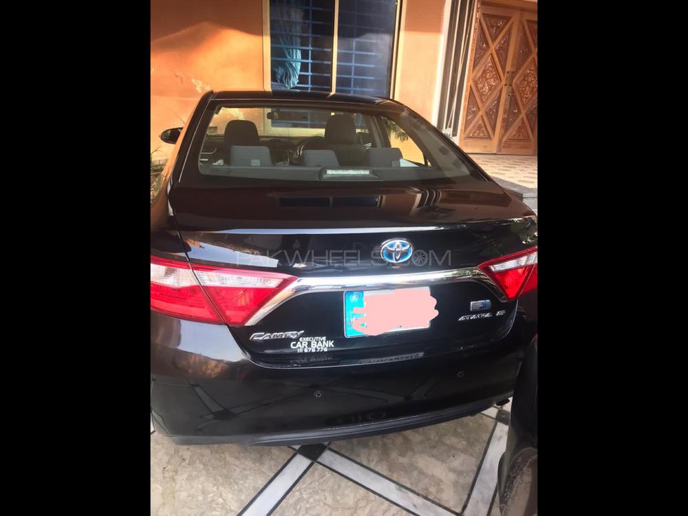 Toyota Camry 2015 for Sale in Multan Toyota Camry 2015 for Sale in Multan Image-3