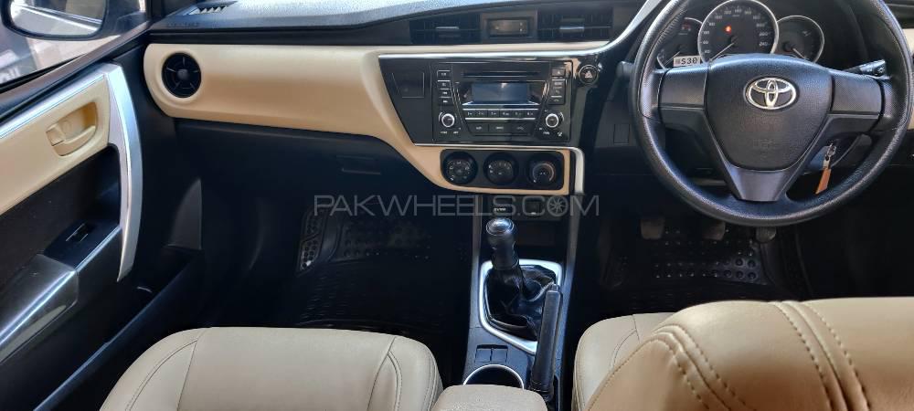 Toyota Corolla 2018 for Sale in Lahore Toyota Corolla 2018 for Sale in Lahore Image-7