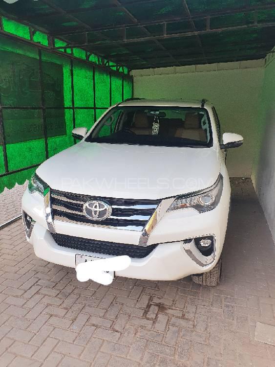 Toyota Fortuner 2018 for Sale in Toba Tek Singh Image-1