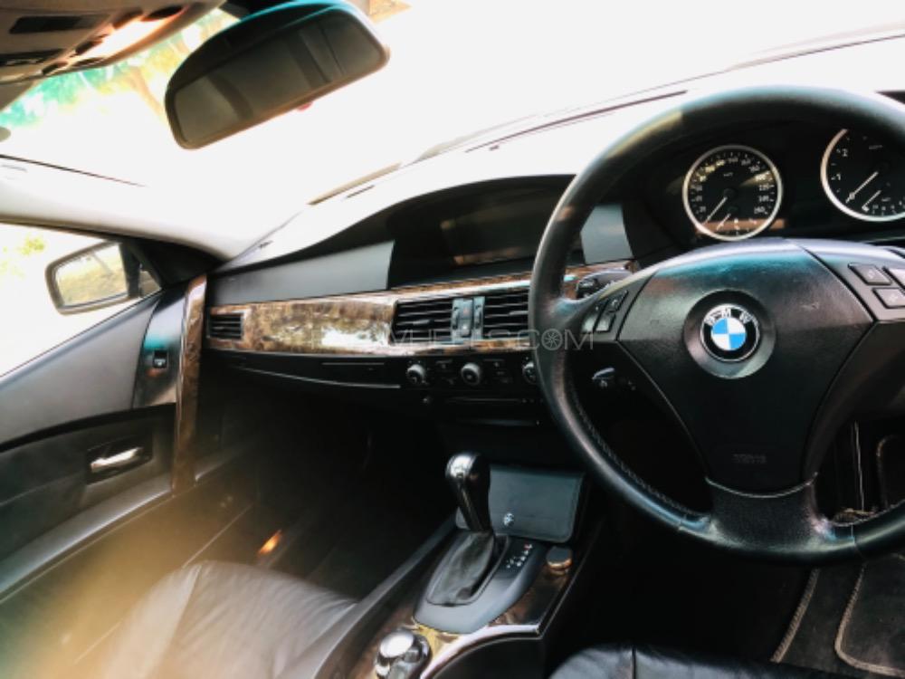 BMW 5 Series 2004 for Sale in Islamabad BMW 5 Series 2004 for Sale in Islamabad Image-17