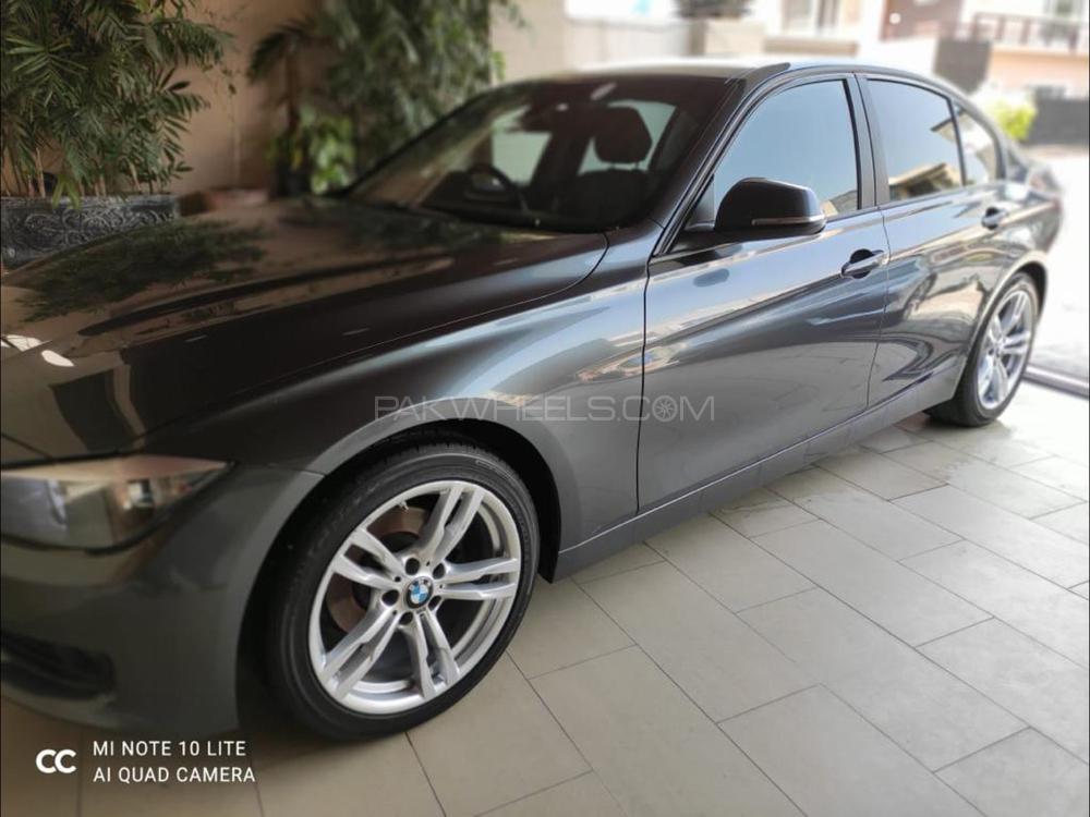 BMW 3 Series 2013 for Sale in Rawalpindi Image-1