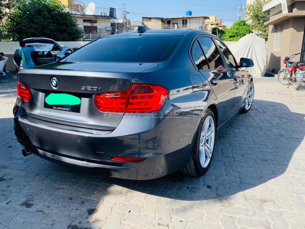 BMW 3 Series 2013 for Sale in Rawalpindi BMW 3 Series 2013 for Sale in Rawalpindi Image-3