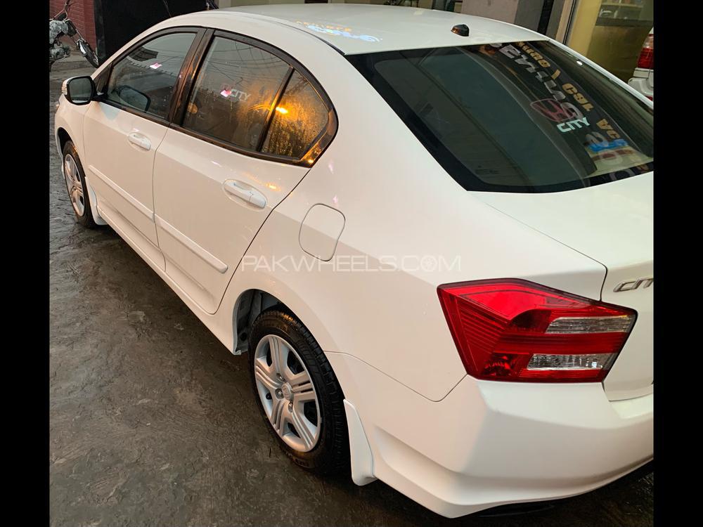Honda City 2020 for Sale in Wazirabad Honda City 2020 for Sale in Wazirabad Image-9