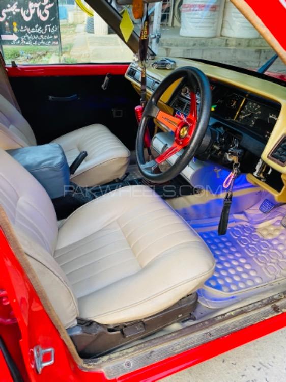 Toyota Corolla - 1981  Toyota Corolla - 1981  Image-3