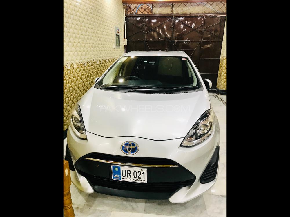 Toyota Aqua 2018 for Sale in Peshawar Image-1