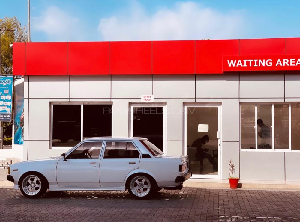 Toyota Corolla - 1981  Toyota Corolla - 1981  Image-4