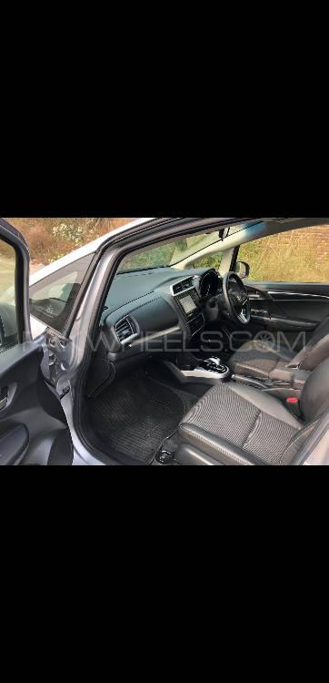 Honda Fit 2017 for Sale in Gujranwala Honda Fit 2017 for Sale in Gujranwala Image-7