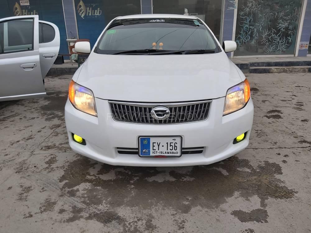 Toyota Corolla Axio 2007 for Sale in Peshawar Image-1