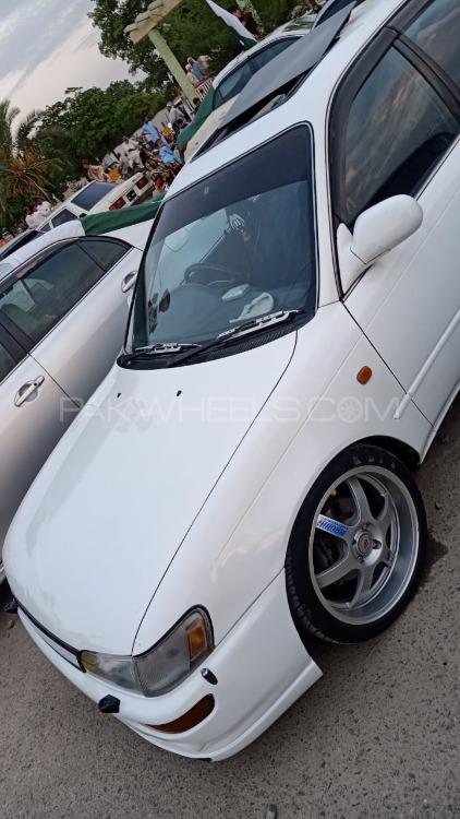 Toyota Corolla - 1995  Toyota Corolla - 1995  Image-9