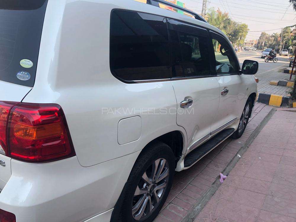 Toyota Land Cruiser 2008 for Sale in Lahore Toyota Land Cruiser 2008 for Sale in Lahore Image-7