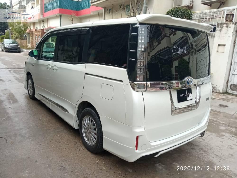 ٹویوٹا ووکسی 2015 for Sale in اسلام آباد ٹویوٹا ووکسی 2015 for Sale in اسلام آباد Image-5