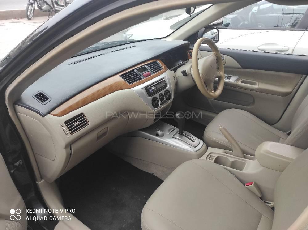 مٹسوبیشی لینسر 2004 for Sale in لاہور مٹسوبیشی لینسر 2004 for Sale in لاہور Image-3