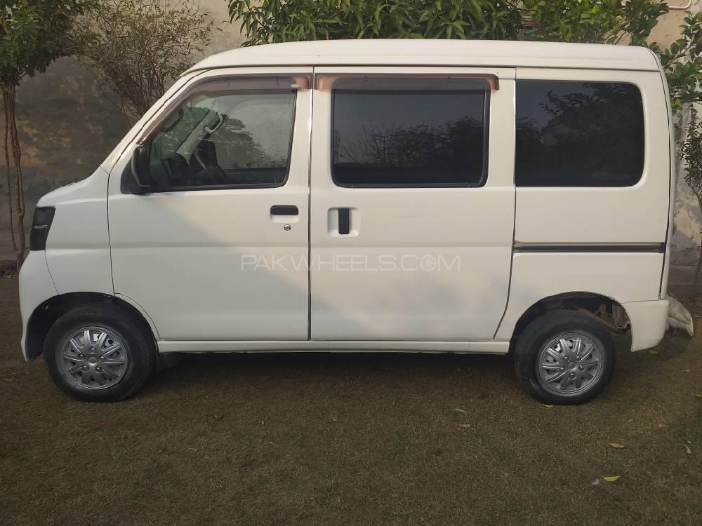 Daihatsu Hijet 2012 for Sale in Lahore Daihatsu Hijet 2012 for Sale in Lahore Image-3