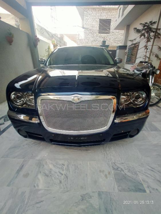 کرائسلر 300 سی - 2006  کرائسلر 300 سی - 2006  Image-3