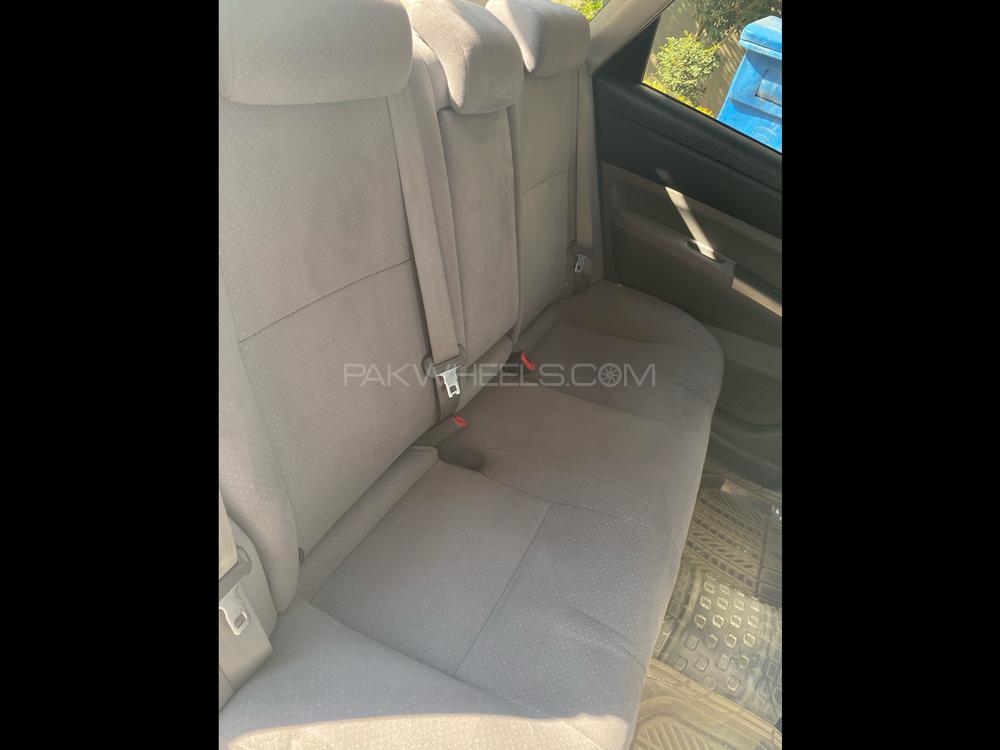 Toyota Prius 2011 for Sale in Islamabad Toyota Prius 2011 for Sale in Islamabad Image-8