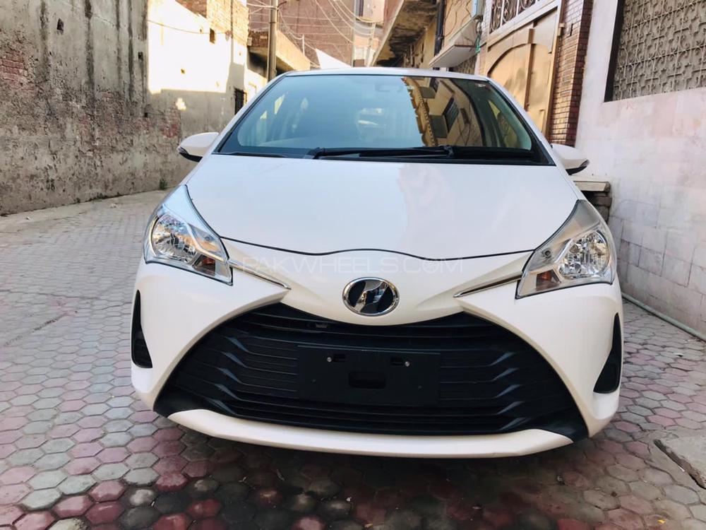 Toyota Vitz 2018 for Sale in Gujranwala Image-1