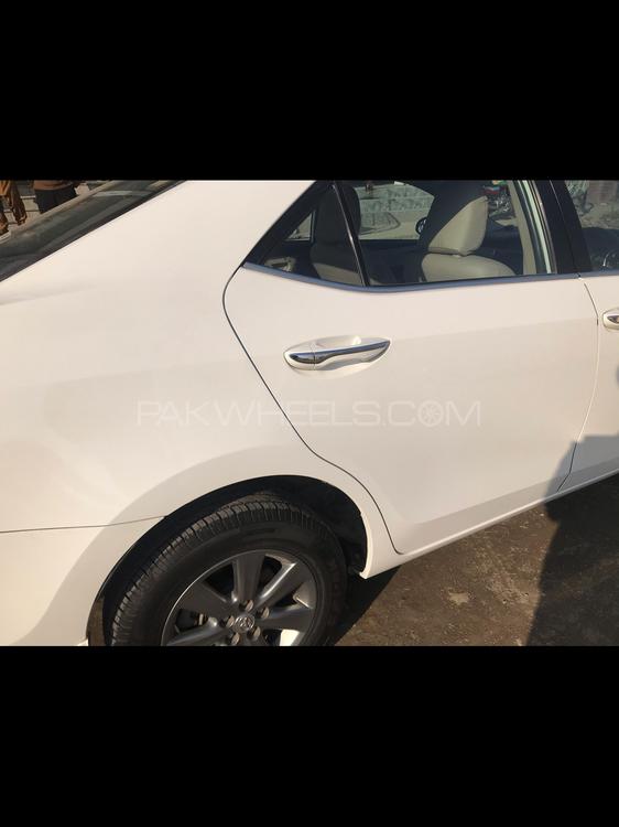 Toyota Corolla 2016 for Sale in Sialkot Toyota Corolla 2016 for Sale in Sialkot Image-3
