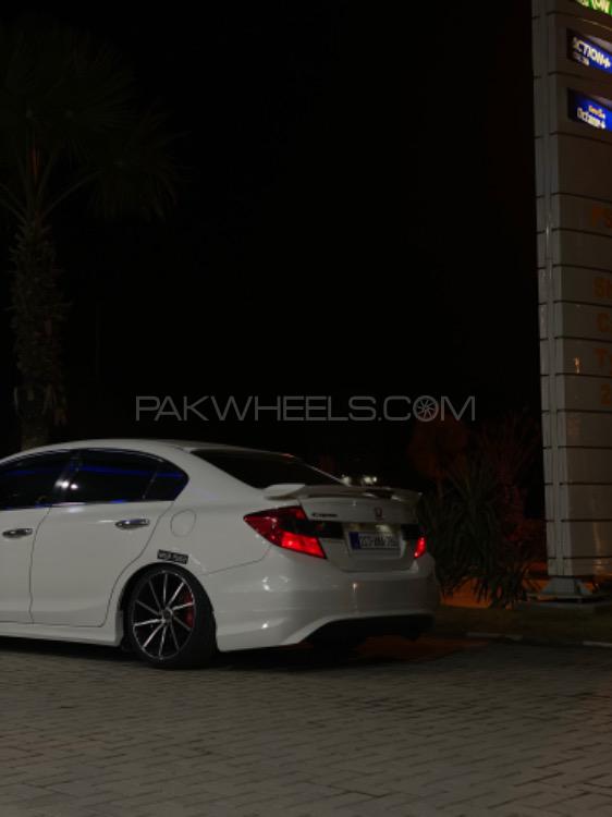 Honda Civic - 2014  Honda Civic - 2014  Image-4